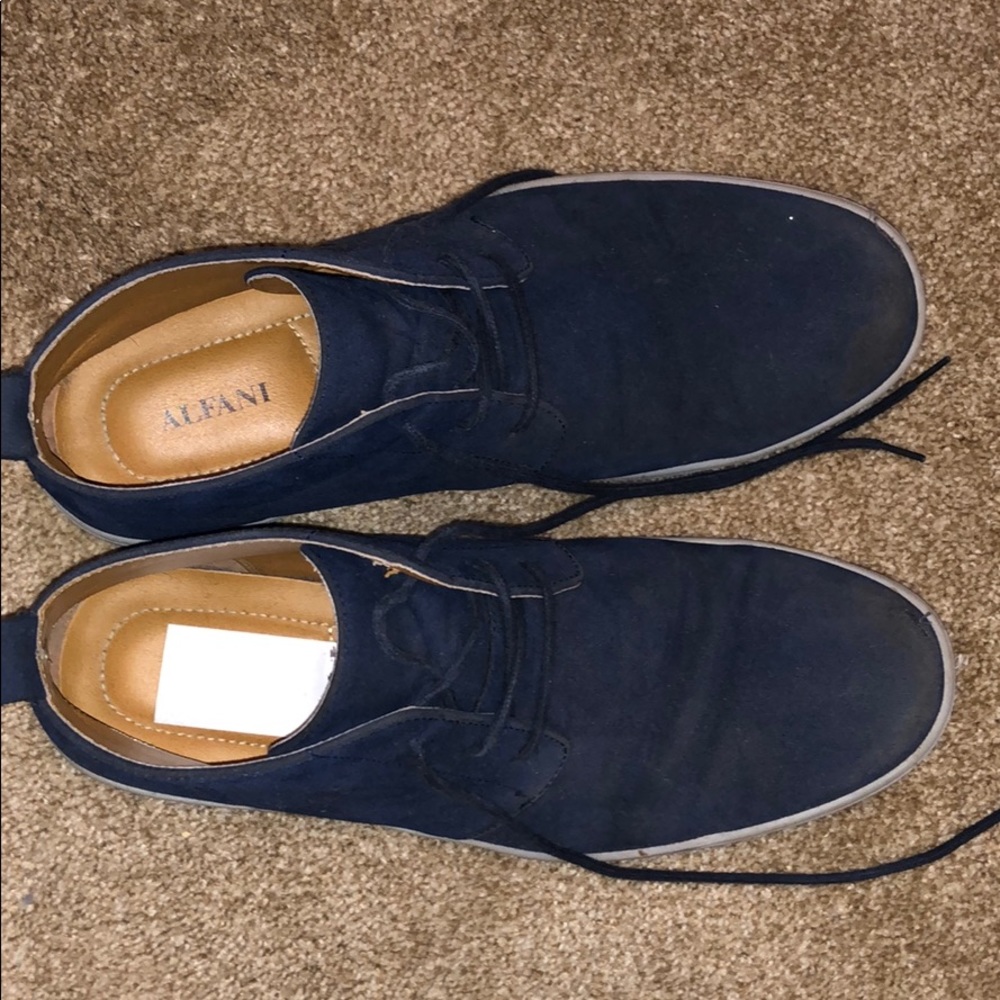 ALFANI suede shoe